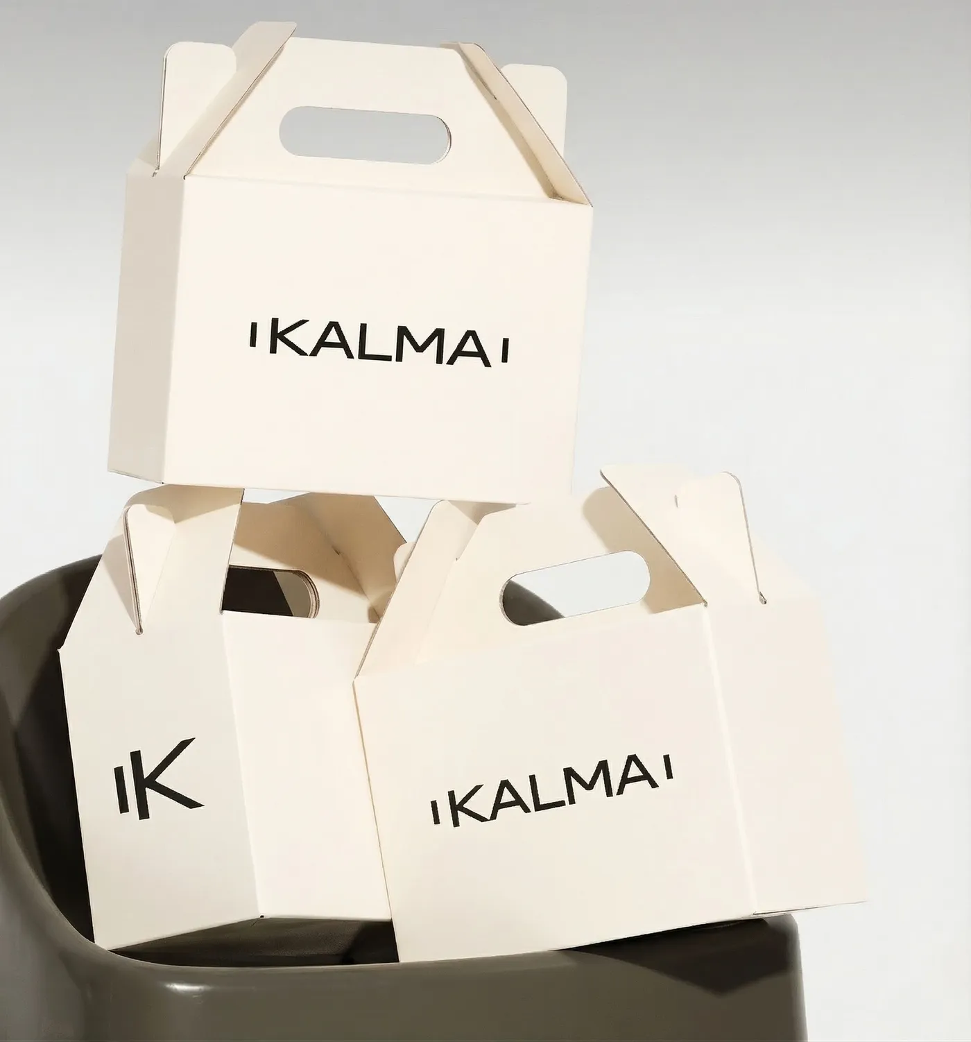 Kalma, cajas con asa